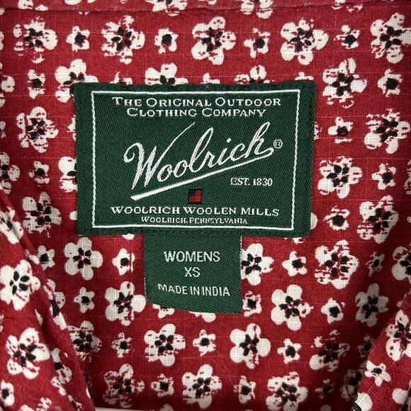Woolrich women's xtra small red/white floral long sleeve button down blouse - Picture 3 of 5